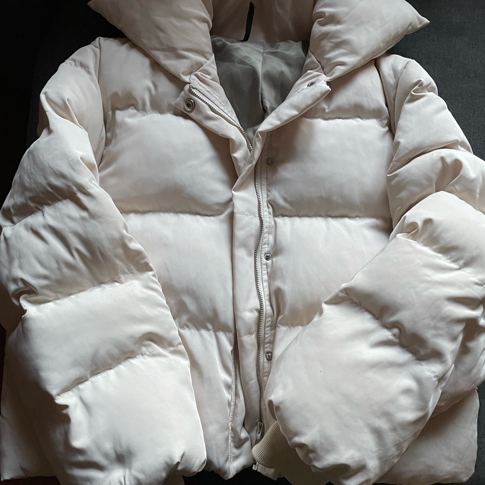 Zip cropped puffer jacket
